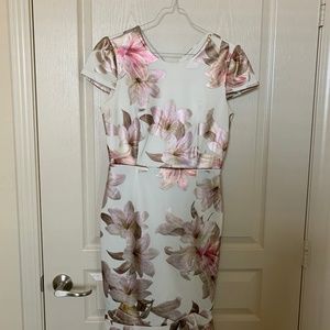 Enfocus Studio - Short Sleeve Floral Dress